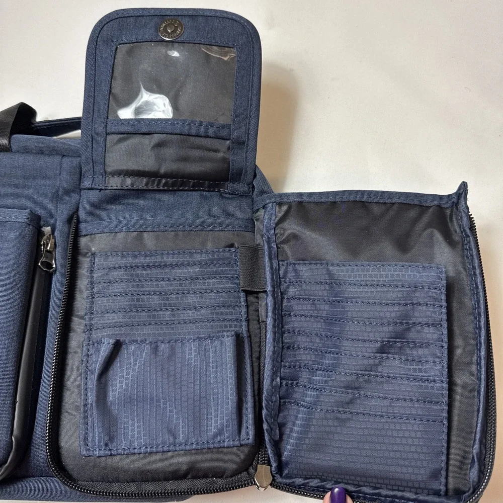 The KangaLife Nylon Traveler Messenger Bag Blue NEW RFID Wallet Bottle Pocket‎